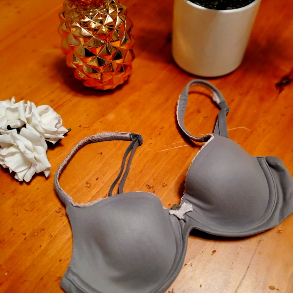VS Body by Victoria demi bra 32a grey
